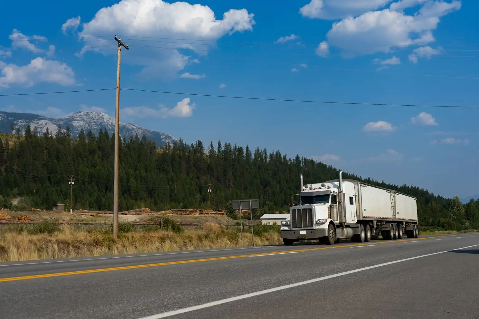 Duals Need Compatibility - Semi Truck Tire Replacement